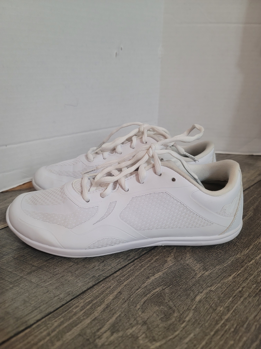 Varsity Kickoff Cheerleading Shoes Womens Lightweight Cheer Squad Sneakers White - Picture 3 of 11